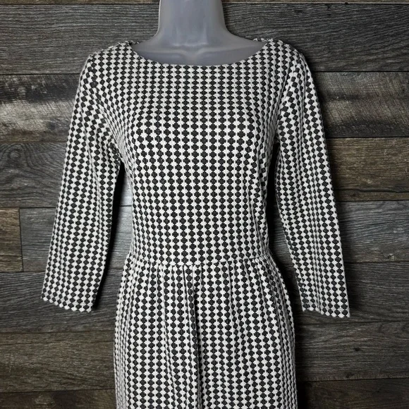 Ann Taylor Women’s Black White Stretch Fit & Flare Dress Size 2 EUC - Picture 2 of 11